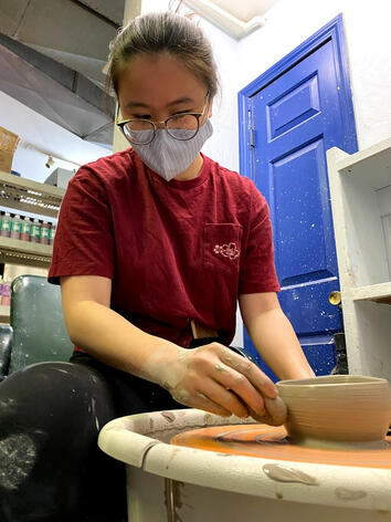 My first pottery lesson!